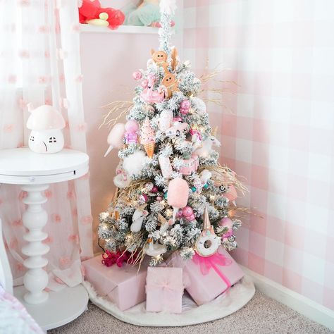 Michaels Stores on Instagram: “These dreamy trees have us feeling all the feels! #DreamTreeChallenge” Disney Christmas Tree Decorations, Pink Christmas Tree Decorations, Trees For Kids, Disney Christmas Tree, Christmas Trees For Kids, Pink Christmas Decorations, Christmas Tree Inspiration, Flocked Christmas Trees, Christmas Room Decor