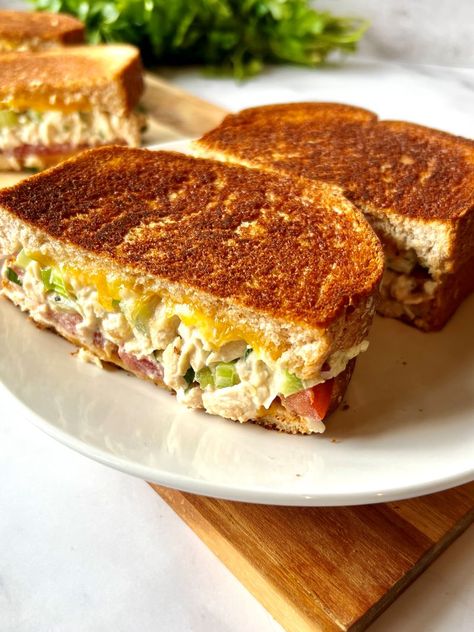 Ultimate Chicken Melt - The Menu Maid Chicken Patty Melt Sandwiches, Chicken Salad Melt Sandwich, Soup Salad Sandwich Combo, Chicken Breast Sandwich Ideas, Hot Chicken Salad Sandwich, Deli Chicken Recipes, Chicken Melt Sandwich Recipes, Chicken Salad Melt, Chicken Sandwich Ideas