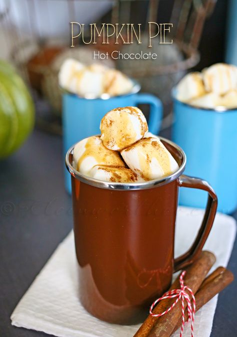 Pumpkin Pie Hot Chocolate Choco Drink, Unique Hot Chocolate, Pumpkin Eater, Delicious Hot Chocolate, White Hot Chocolate, Homemade Hot Chocolate, Hot Chocolate Recipes, Chocolate Drinks, Pumpkin Dessert