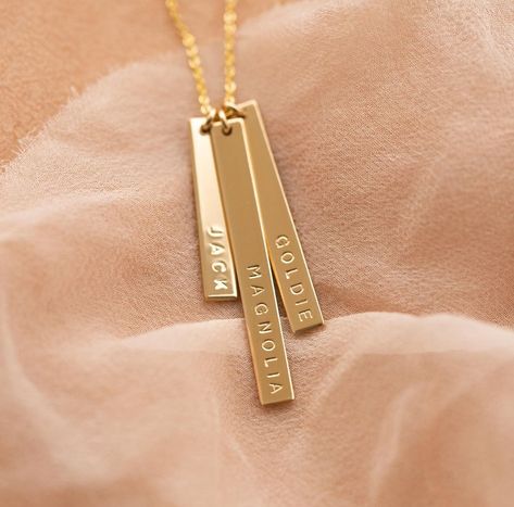 Made By Mary, Vertical Bar Necklace, Vertical Bar, Bar Necklace, Go On, Jewelry Pieces, My Jewellery, Arrow Necklace, Bar