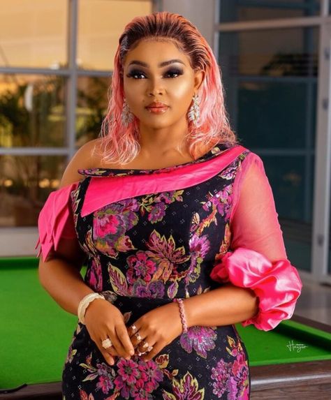 All you need to know about Michele, Mercy Aigbe Daughter, Her Biography, Age, Boyfriend and Net Worth Mercy Aigbe Fashion Style, Mercy Aigbe, Nigerian Fashion Ankara, Ankara Skirt And Blouse, Style Africain, Ankara Dresses, Popular Actresses, African Print Fashion Dresses, African Print Fashion