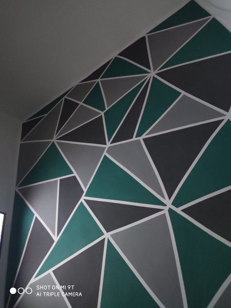 Luxury Room Design, Geometric Wall Paint, Wall Paint Patterns, Diy Wall Decor For Bedroom, Church Interior Design, House Wall Design, Purple Bedrooms, Diy Wall Painting, Accent Wall Paint