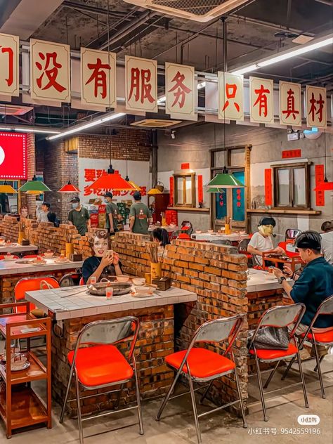 Chinese Fast Food Restaurant Design, Bbq Restaurant Design, Retro Chinese Restaurant, Hongkong Cafe Interior, Japanese Street Restaurant, Thai Restaurant Interior Design Street Food, Chinese Cafe, Thailand Restaurant, Thai Cafe