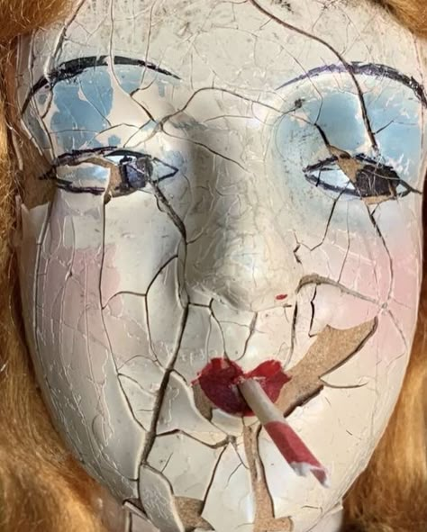 Cracked Doll Aesthetic, Cracked Doll Drawing, Aesthetic Mask Design, Broken Porcelain Doll, Magazine Cover Collage, Creepy Doll Makeup, Cracked Doll Makeup, Cracked Doll, Broken Face