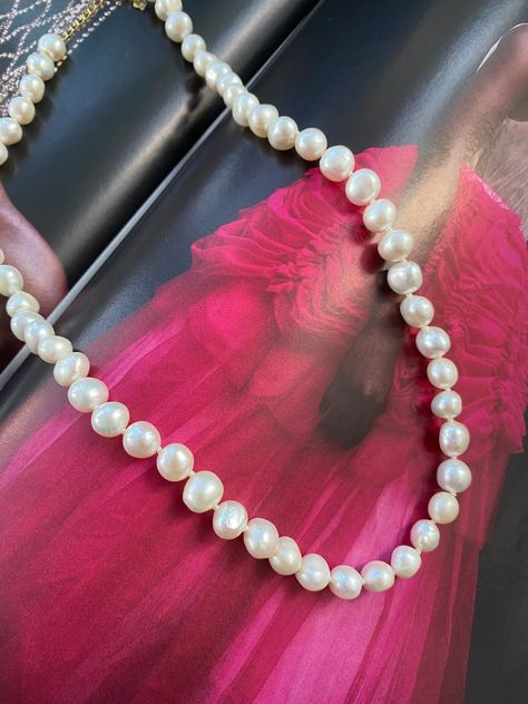 White Lustrous Baroque Freshwater Pearl Necklace, Genuine Freshwater Pearl for Her, High Quality Baroque Pearl Necklace, 925 Sterling Silver by eVEUnitedKingdom on Etsy Gold Baroque, Freshwater Pearl Jewelry, Trending Necklaces, Baroque Pearl Earrings, Baroque Pearl Necklace, Pearl Jewellery, Jewellery Uk, Freshwater Pearl Necklace, Keshi Pearls