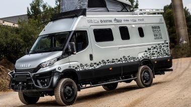 Iveco Daily Camper, Iveco Daily 4x4, Overland Vehicles, Van Conversion, Car Camping, Life Is An Adventure, Camping Car, Offroad Vehicles, Van Life