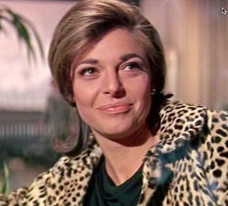 Anne Bancroft  born: Anna Maria Louisa Italiano aka: Mrs. Melvin James Kaminsky (Mel Brooks) Ann Bancroft, The Graduate Movie, Mrs Robinson, Mel Brooks, Minions Humor, Girly Halloween, Anne Bancroft, Leopard Coat, Hollywood Actors