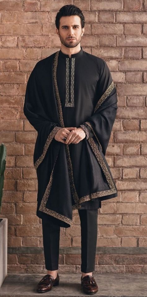 Sadaf Fawad Khan, Kurta Designs Men's, Make Up Guide, India Fashion Men, Indian Wedding Suits Men, Indian Wedding Clothes For Men, Fawad Khan, Boys Kurta Design, Wedding Kurta For Men