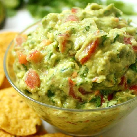 Guacamole Mexicano, Gucomole Recipe, Healthy Donuts, Donut Recipes, Guacamole, Gourmet Recipes, Food Print, Cleaning Clothes, Cookies Et Biscuits