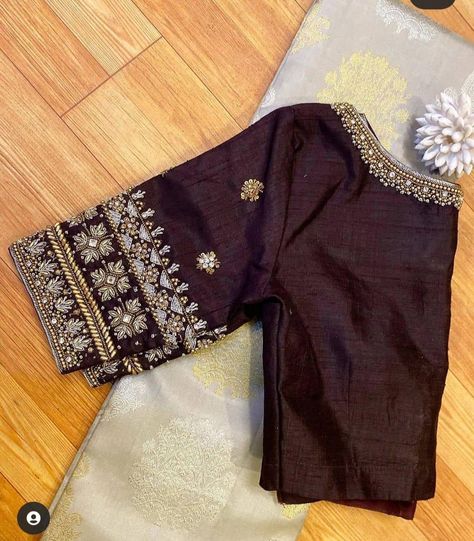 Blouse Design Aari Work, Blouse Inspiration, Blouse Maggam Work, Mirror Work Blouse Design, Maggam Work Blouse, Wedding Saree Blouse, Traditional Blouse Designs, Wedding Saree Blouse Designs, Latest Model Blouse Designs