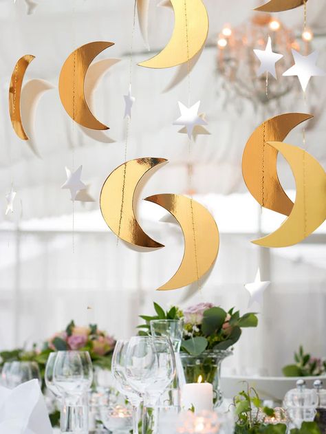 Moon And Stars Party, Golden Moon, Color Party, Diy Birthday Party, Star Party, Party Diy, Balloon Decorations Party, Star Moon, Moon Shapes