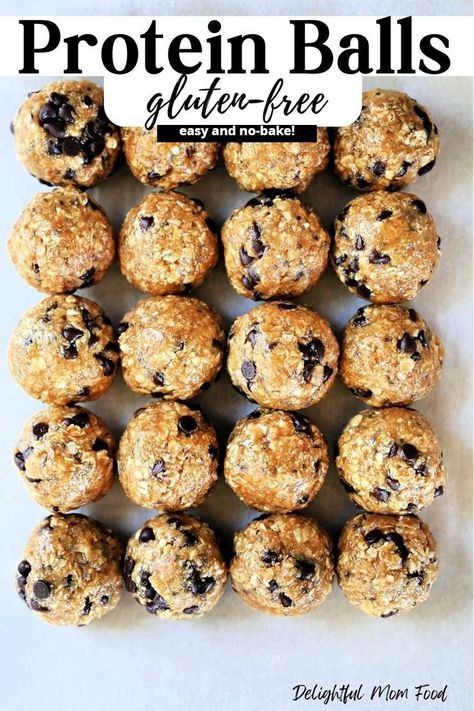 Super easy protein balls! Not only are these no bake protein balls bursting with delicious flavor, they only take 10 minutes to make and are packed with protein, oats, and nut butter to ensure a healthy protein breakfast or snack. Click and save! Easy Protein Balls, Protein Balls Recipe, Healthy Protein Breakfast, Easy Breakfast Burritos, Healthy Gluten Free Breakfast, Protein Oats, Protein Balls Recipes, Protein Baking, Healthy Protein Snacks