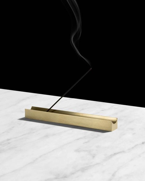 INCENSE BURNER CHORD | CINNAMON PROJECTS Incense Packaging, Brass Objects, Diy Ceramic, Keramik Design, Smudge Sticks, Incense Holders, Incense Burner, Incense Holder, Foil Stamping