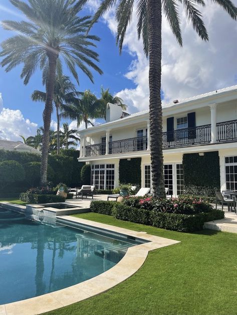 Eliah Greenwood, Miami Beach House, Miami Mansion, Malibu House, Mansion Aesthetic, Malibu Mansion, Beach House Aesthetic, Florida Mansion, Dream House Aesthetic