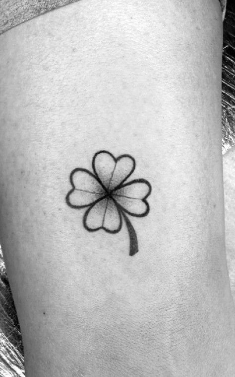 Denitslava Makeup, Tatts Ideas, Shamrock Tattoos, Minimalist Tattoo Ideas, G Tattoo, Irish Tattoos, Clover Tattoos, Aries Tattoo, Sketch Tattoo Design