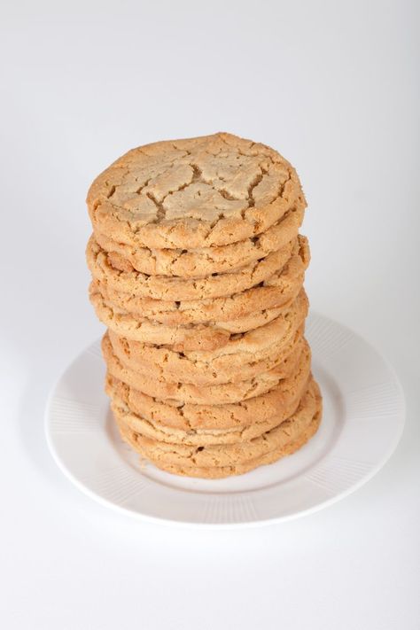 Refrigerator Cookies Recipes, Refrigerator Cookies, Icebox Cookies, Chewy Peanut Butter Cookies, Hot Chocolate Cookies, Shortbread Recipes, Filled Cookies, Tea Cookies, Peanut Butter Cookie Recipe