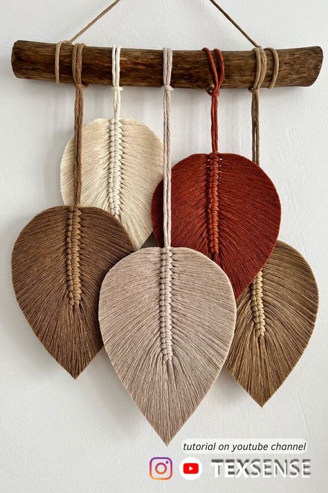 Large Leaf Macrame Wall Hanging, How To Make Macrame Leaves Stiff, Feather Macrame Wall Hangings Diy, Macrame Leaf Hanging, Diy Leaf Macrame, Diy Macrame Leaves Tutorial, Macrame Leaves Wall Hanging Tutorial, Macrame Fall Leaves, How To Make Yarn Leaves