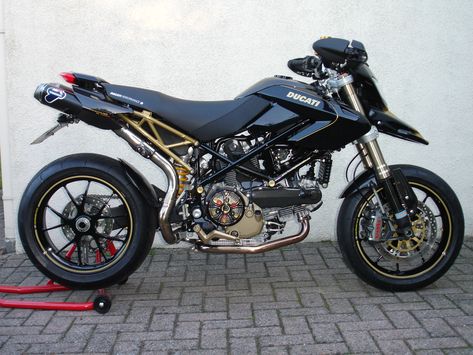 DUCATI HYPERMOTARD 1100 BUILD BY KING FONZ GARAGE Ducati Black, Ducati Hypermotard 1100, Ducati Motorcycle, Ducati Hypermotard, Honda Grom, Cars Bikes, Ducati Motorcycles, Scrambler Motorcycle, Moto Bike