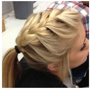 Cute for a quick hair do and for basketball and volleyball !! Adorable Hairstyles, Pretty Ponytails, Cheer Pics, French Braid Ponytail, Braided Pony, Ponytail Tutorial, Cheer Hair, French Braids, Hair Diy