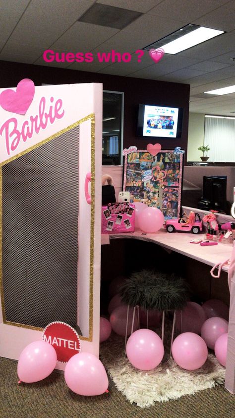 Barbie Classroom Door, Barbie Lab Week, Barbie Door Decoration, Lab Week 2024 Barbie, Barbie Decorations, Lab Week, Cheer Camp, Door Decorating Contest, Christmas Barbie