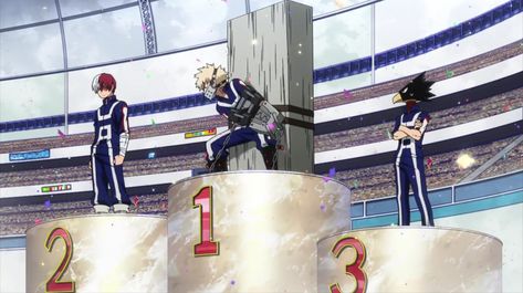 1st - Bakugo, 2nd - Todoroki, 3rd - Tokoyami. UA Sports Festival Shifting Visuals, Sports Festival, Western Comics, Love My Boys, Kendo, My Hero Academia Episodes, Know Your Meme, My Hero Academia Manga, Izuku Midoriya