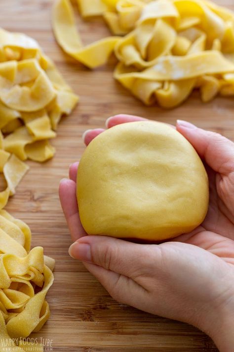 Homemade Pasta Dough Pasta Machine Dough Recipes, Ravioli Pasta Dough Recipes, Homemade Macaroni Pasta, Homemade Parpadelle Pasta Recipes, Homemade Pasta Small Batch, Homemade Pasta Dough By Hand, Home Made Pasta Recipes Easy, Basic Pasta Dough Recipe, Homemade Ravioli Recipe