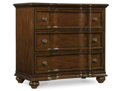 Hooker Furniture Leesburg 5381-90017 Bachelor's Chest with Three Drawers | Baer's Furniture | Drawer Chests Hooker Furniture Bedroom, Dresser Furniture, Bachelors Chest, King Bedroom Sets, Bedroom Chest, King Bedroom, Wood Chest, Hooker Furniture, Mahogany Wood