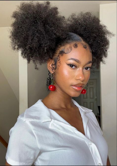 Brown Lipliner, Afro Puff Hairstyles, Puffy Hair, Cherry Girl, Hair Puff, Quick Natural Hair Styles, Hair Inspiration Short, Lip Combo, Cute Box Braids Hairstyles