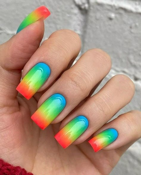 Nail Dipping Powder Colors, Chrome Designs, Spring Rainbow, Sunset Nails, Neon Nail Designs, Nails Sparkle, Spring Nail Colors, Glow In Dark, Black Nail Designs