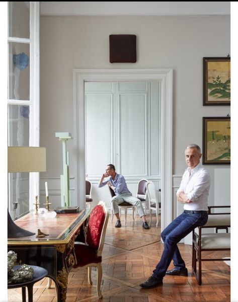 St Louis Apartment, Houston Apartment, Herve Van Der Straeten, Aluminum Coffee Table, Van Der Straeten, Apartment In Paris, London House, Paris Apartments, French Interior