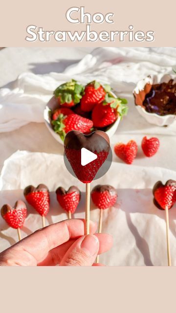 Giulia Ardizzone on Instagram: "This is your sign to make heart-shaped strawberries for your loved ones or for yourself🍓 🍫

Follow @giuliardii for more recipes like this!

Ingredients: 
10-12 strawberries 
60 g dark chocolate 

Steps:
1. Wash and cut strawberries into hearts 
2. Melt chocolate in a double boiler or microwave 
3. Dip strawberries in the chocolate 
4. Refrigerate for 15 min 

Enjoy 🫶🏻

Inspired by Pinterest (Ca Strawberries)

🏷️ #chocolatestrawberries #strawberry #easyrecipes #quickrecipes #valentinesday" Cut Strawberries, Afternoon Tea Recipes, Strawberry Dip, Double Boiler, More Recipes, Chocolate Strawberries, Appetizer Dips, Tea Recipes, Quick Recipes