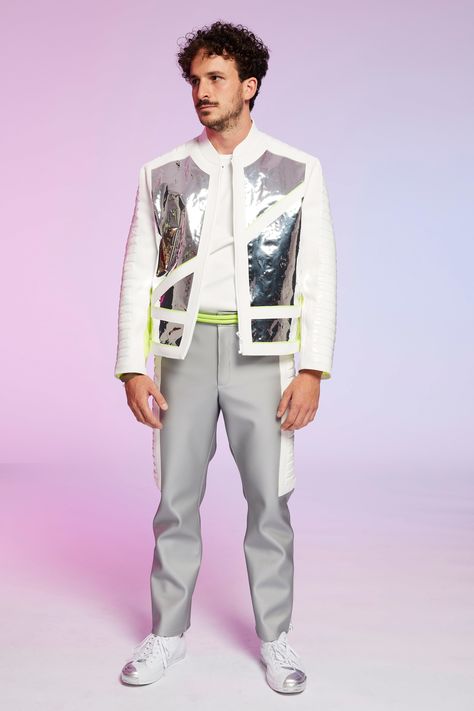 Pigalle Spring 2019 Menswear Paris Collection - Vogue Futuristic Fashion Male, Cosmic Party, Mens Pattern, Concert Style, Summer Menswear, Space Outfit, Concert Fashion, Menswear Fashion Show, Bigg Boss