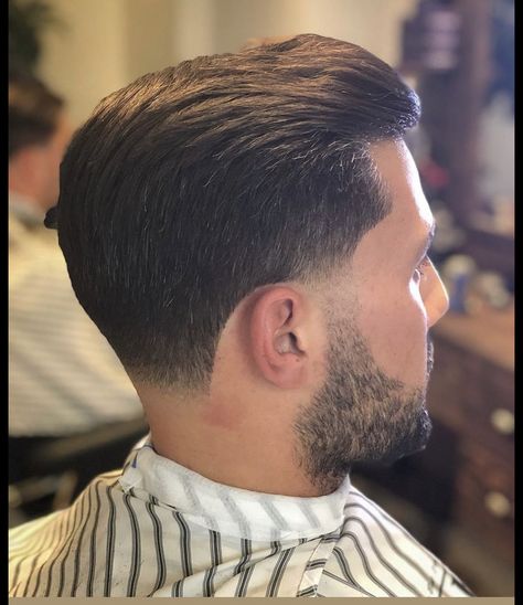 Gentleman Haircut Classic Short, Low Taper Side Part, Classic Haircut Men, Modern Beard Styles, Classic Mens Haircut, Gentleman Haircut, Classic Mens Hairstyles, Mens Haircuts Medium, Mens Haircuts Short Hair