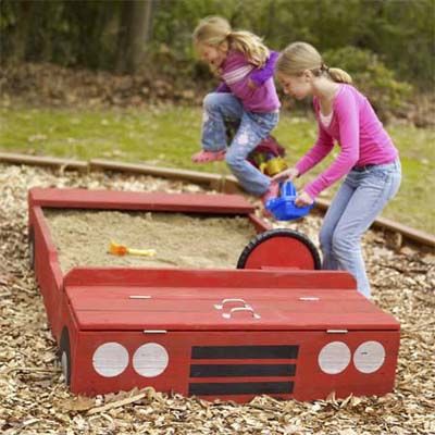 Build a DIY Sandbox - This Old House Sandbox Ideas, Build A Sandbox, Backyard Sandbox, Diy Sandbox, Cat Playground Outdoor, Kids Backyard, Play Area Backyard, Kids Outdoor Play, Cat Playground