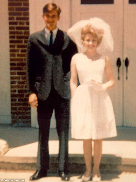 Flashback: The lovebirds, who tied the knot on May 30, 1966, recently celebrated their golden milestone with a private vow renewal ceremony in Nashville Dolly Parton Wedding, Dolly Parton Husband, Southern Wedding Dresses, Iconic Weddings, Celebrity Wedding Dresses, Famous Couples, 50th Wedding Anniversary, 50th Wedding, Southern Wedding