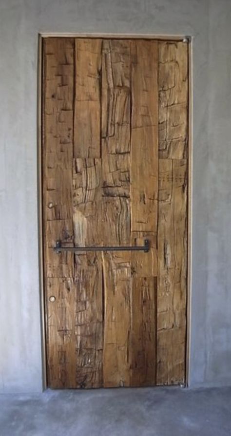 Rustic Wood Doors, Wooden Door Design, Cool Doors, Pivot Doors, Rustic Doors, Front Door Design, House Doors, Types Of Doors, Beautiful Doors