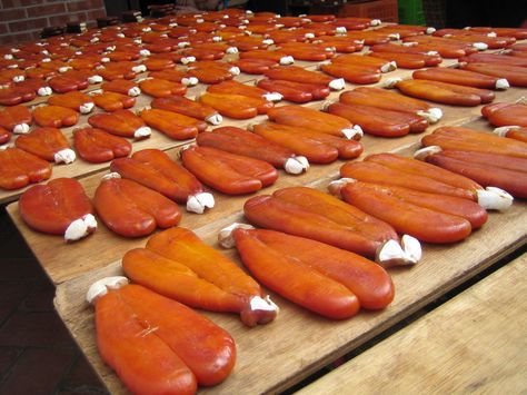 mullet fish roe-bottarga Grey Mullet, Mullet Fish, Sicily Food, Fish Roe, Edible Seaweed, Nourishing Traditions, Taiwan Food, Filling Food, Sicilian Recipes