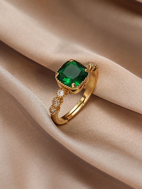 Green Glamorous Collar  Copper   Embellished   Fashion Jewelry Ladies Ring Gold, Gold Ring For Ladies, Single Stone Rings Gold, Ladies Rings Gold Design, Ring Designs Gold For Women, Big Gold Rings, Gold Ring Design For Women, Saudi Design, Rings For Ladies