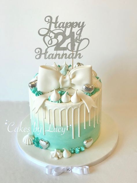 Tiffany blue white drip 21st birthday cake Tiffany Co Birthday Cakes, Tiffany Blue Birthday Cake, Tiffany Birthday Cake, Tiffany Blue Cake, Tiffany Blue Cakes, Tiffany Cake, Tiffany Cakes, Tiffany Birthday, Blue Birthday Cakes