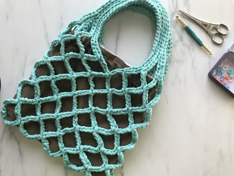 My new video of how to crochet Net Bag (Mesh Bags) Tutorial. Finish size of main part of the bag is approximately 30 x 30 cm. Net Bag Crochet Pattern, Mesh Bag Crochet Pattern, Crochet Net Bag Tutorial, Net Bag Crochet Pattern Free, Crochet Net Bag Pattern Free, Crochet Net Bag Pattern, Diy Net Bags, Mesh Bag Crochet, Net Bag Crochet