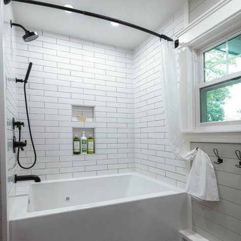 75 Tub/Shower Combo Ideas You'll Love - November, 2023 | Houzz