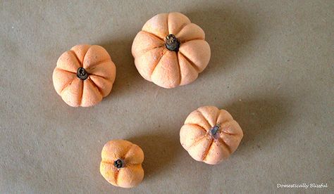 DIY Salt Dough Pumpkins Salt Dough Pumpkin Keepsakes, Diy Mini Pumpkins, Mini Pumpkin Patch, Easy Pumpkin Craft, Preschool November, Diy Salt Dough, Cinnamon Dough, Salt Dough Projects, September Ideas