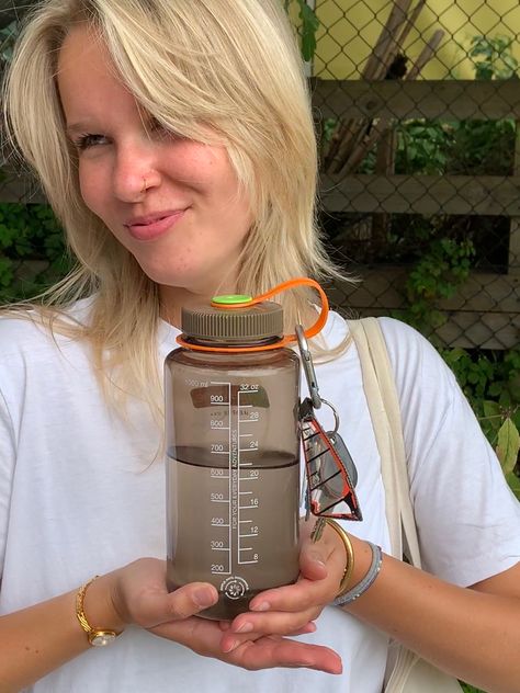 Hiking Water Bottle Aesthetic, Granola Water Bottle, Nalgene Aesthetic, Nalgene Water Bottle Aesthetic, Weirdly Aesthetic, Granola Boy, Straight Wolfcut, Water Bottle Aesthetic, Blonde Hair Hairstyles