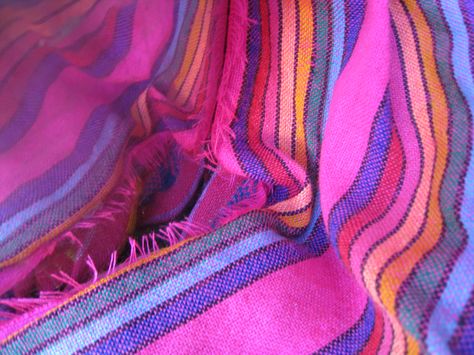 zarape mexicano Marina And The Diamonds, Ponchos, Main Characters, Something To Do, Crochet Blanket