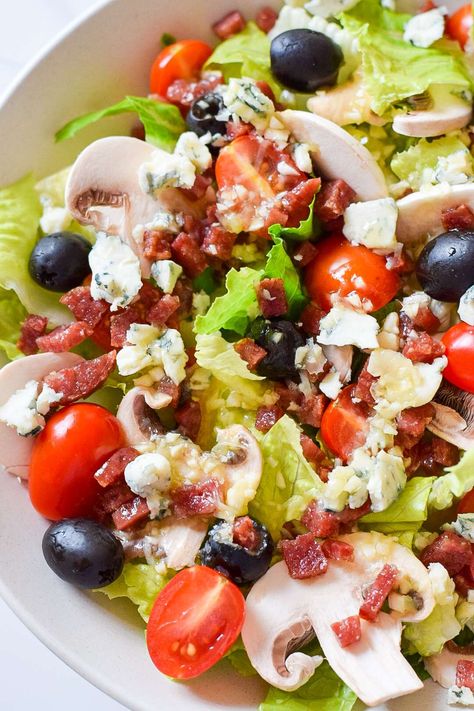 Lou Malnati's Salad — Easy Recipes Copycat Lou Malnatis Salad, Lou Malnatis Salad Dressing, Lou Malnatis Salad Recipe, Easy Salad Lunch, House Salad Recipe, Village Tavern, Low Carb Cheeseburger Casserole, Movie Dinner, Salad Meals