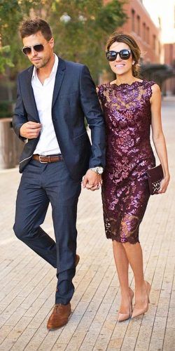 guest dresses outfits for couple what to wear to fall wedding Navy Blue Suit Wedding, Wedding Guest Men, Cocktail Attire Men, Chique Outfit, Blue Suit Wedding, Best Wedding Guest Dresses, Fall Wedding Guest, Hello Fashion, Fall Wedding Guest Dress