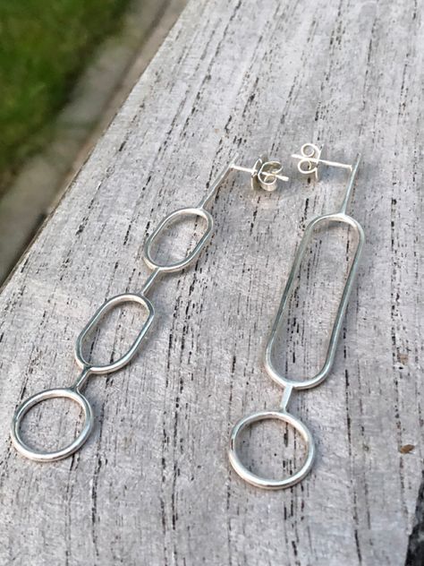 Handmade Sterling Silver Earrings, Silversmithing Jewelry Ideas, Geometric Silver Jewellery, Minimalist Jewelry Silver, Contemporary Handmade Jewelry, Minimalist Silver Ring, Sterling Silver Earrings Handmade, Silversmith Jewellery, Handmade Silver Jewelry