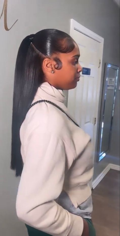 Half Up Half Down Hair Straight, Slick Straight Hair, Black Hair Inspiration, Hair Projects, Classy Hairstyles, Weave Ponytail Hairstyles, Sleek Ponytail Hairstyles, Flat Iron Hair Styles, Quick Weave Hairstyles