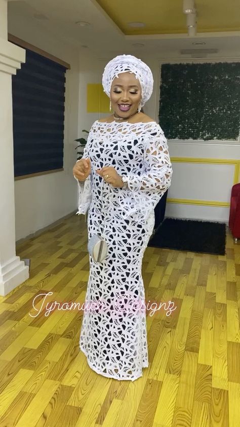 Lace Style For Women Over 50, Buobuo Lace Gown, Style For White Lace Gown, White Lace Styles For Women, African White Lace Dress Styles, Beautiful Lace Gown Styles, Jyromuch Designz, White Lace Styles, White Lace Dresses