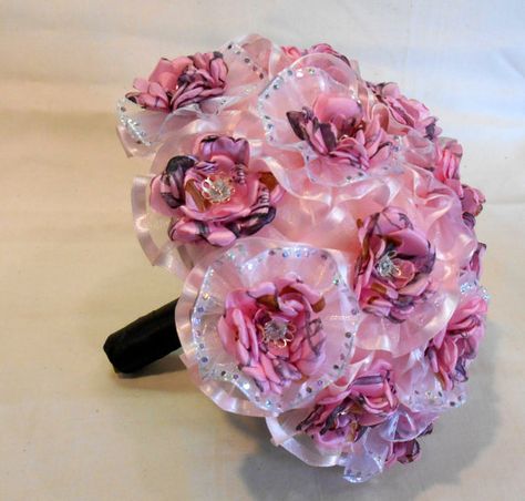 Pink Camo Wedding Dress, Camo Flowers, Pink Camo Wedding, Bridal Shower Decorations Purple, Camo Ring, Country Style Wedding Dresses, Bouquet Keepsake, Fall Bridal Bouquet, Camo Wedding Dresses